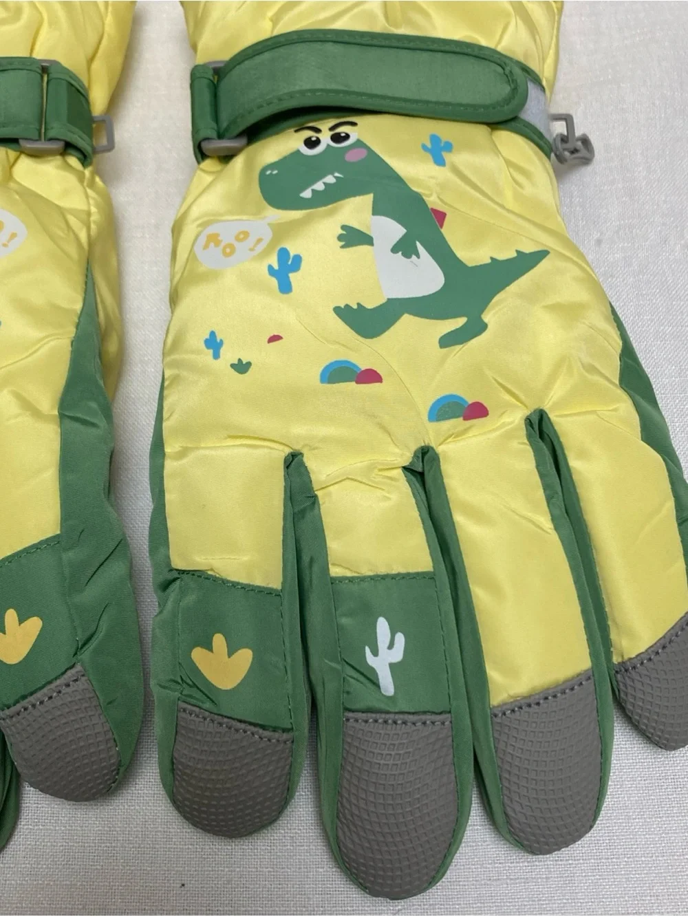Kids Yellow & Green Dinosaur Winter Gloves